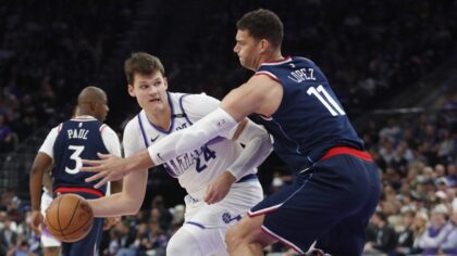 Utah Jazz Punish Hapless Los Angeles Clippers In Season Opener