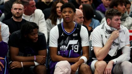 Jazz Snap Losing Streak Against Kings, Bailey Leaves With Injury