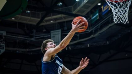 Steady Utah State Kennels Bulldogs In Road Win