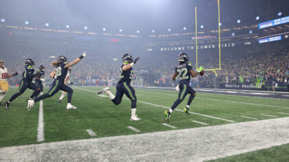 Rashid Shaheed Returns Opening Kickoff For Six In Divisional Round