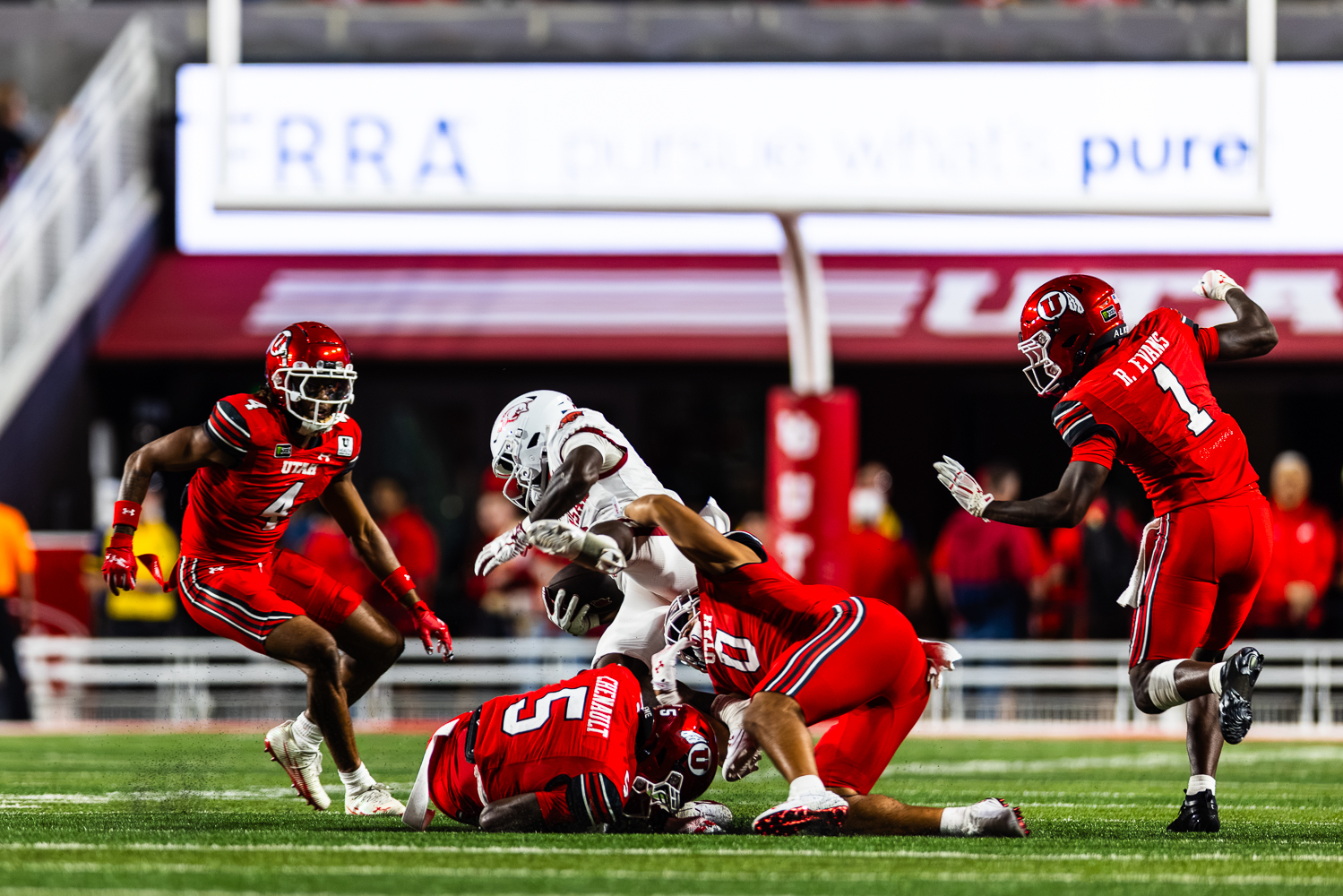 Arkansas Razorbacks vs. Utah Utes at Rice Eccles Stadium in Salt Lake City, Utah on Saturday, Sep 1...