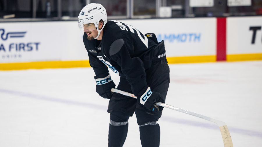 Dmitri Simashev, Utah Mammoth training camp....