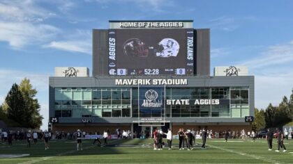 Taggart’s return sparks Utah State in Homecoming win over Troy